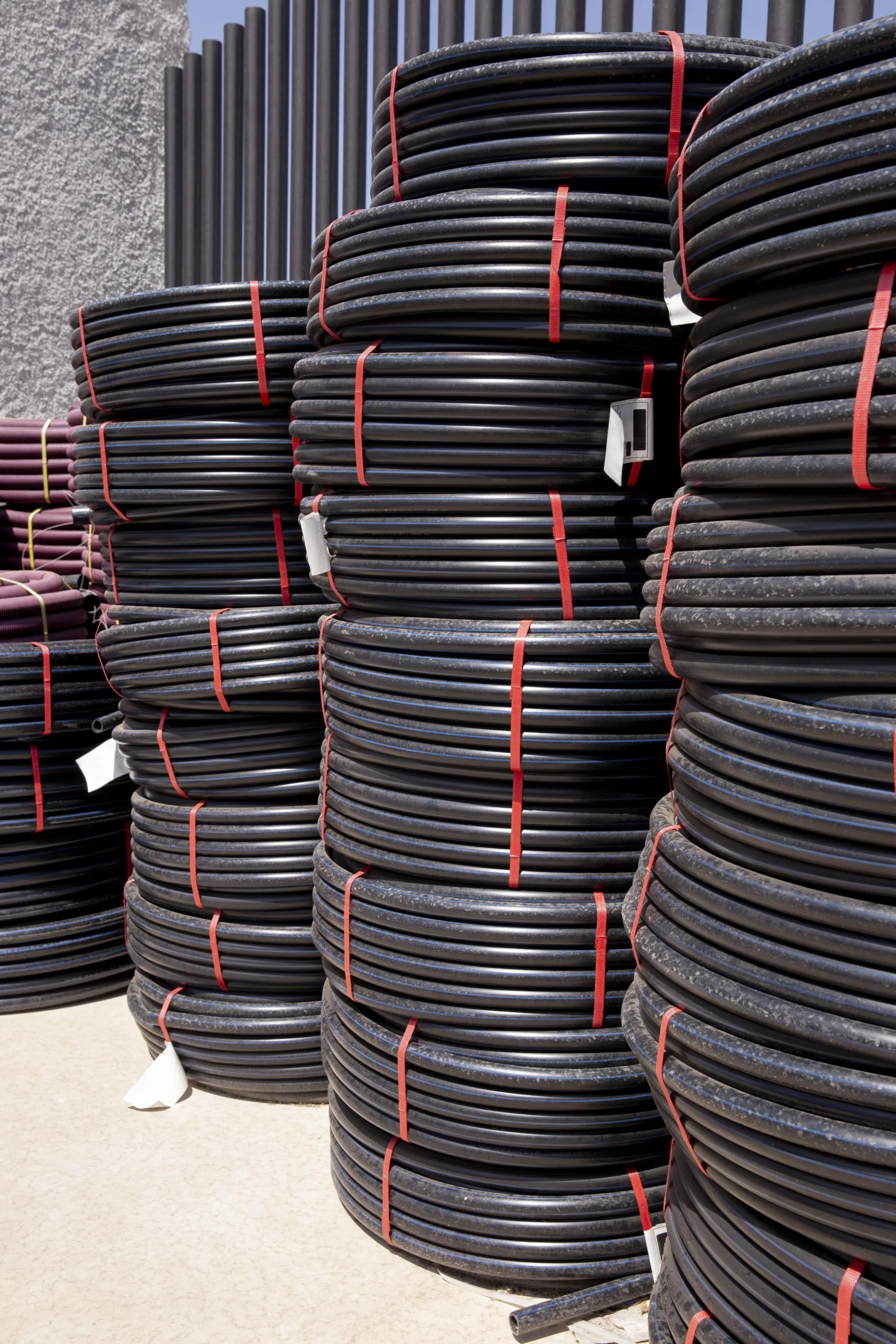 Colorantes y pigmentos pensados para el sector plástico de la construcción y la agricultura